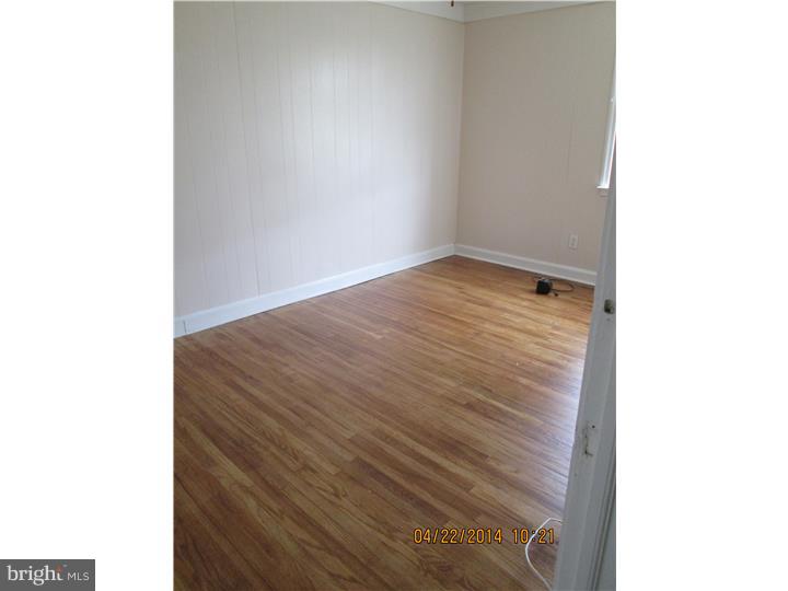 1237 Hellerman Street Philadelphia, PA 19111 - Photo 2 of 13