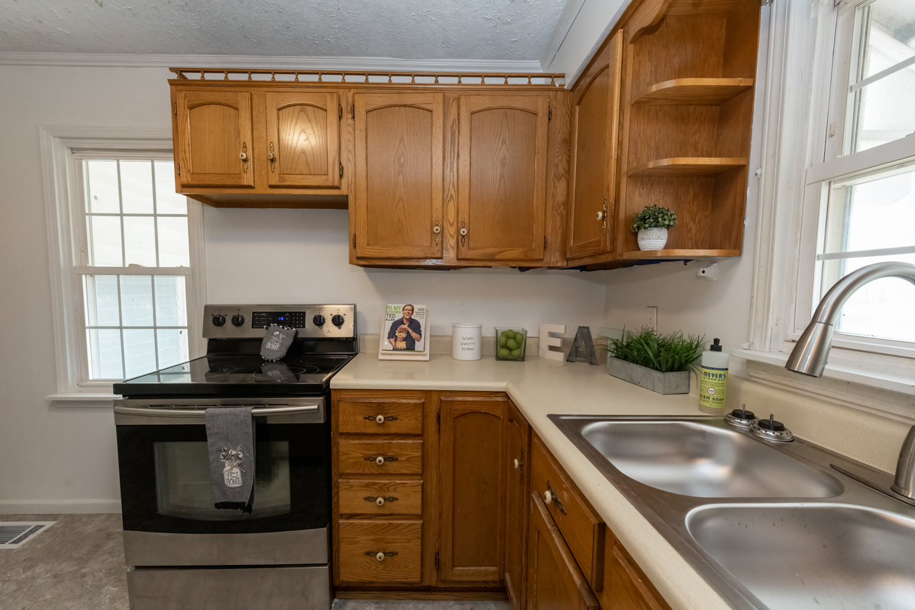 9694 Highway 9 Pendleton, IN 46064 - Photo 12 of 43