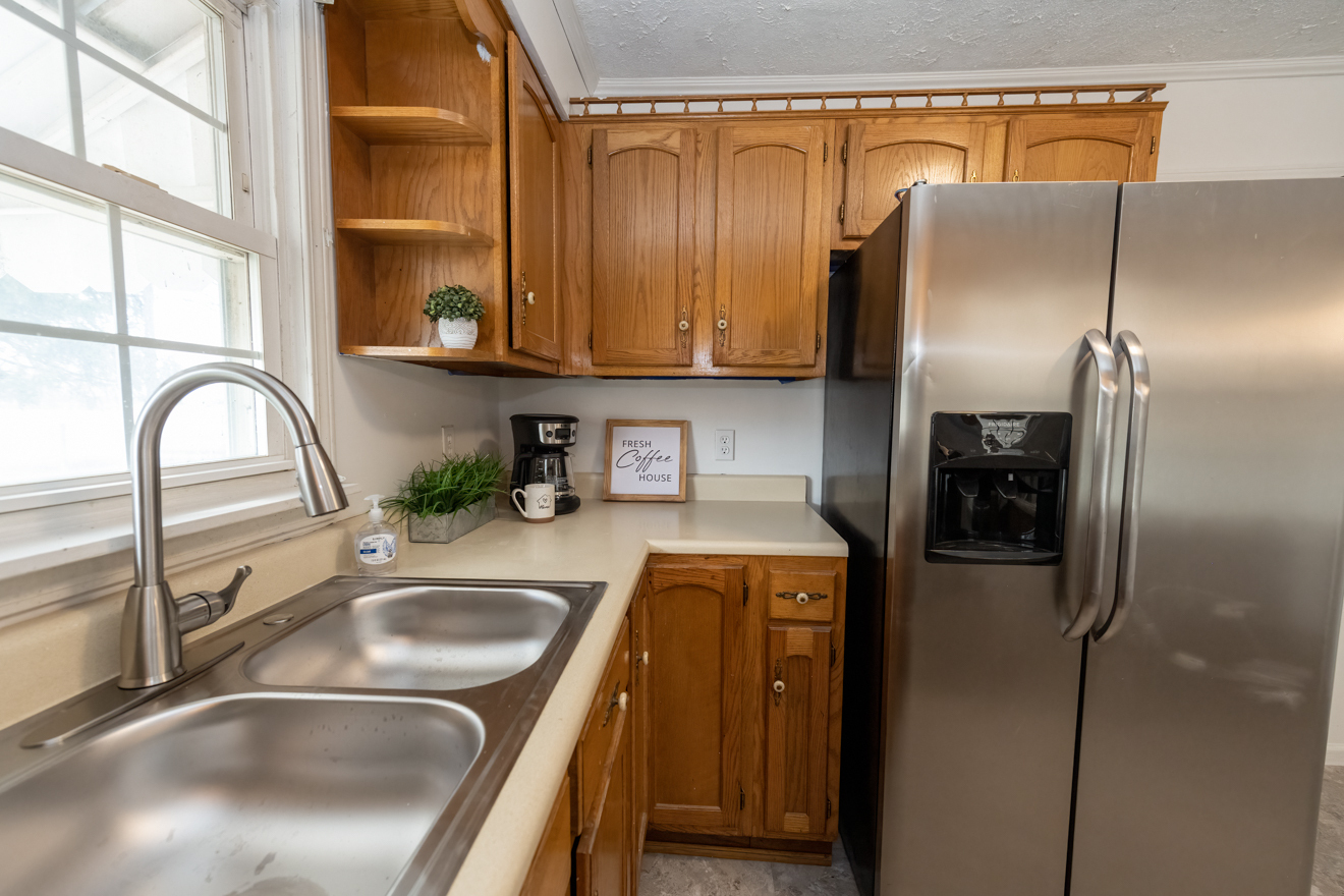 9694 Highway 9 Pendleton, IN 46064 - Photo 13 of 43