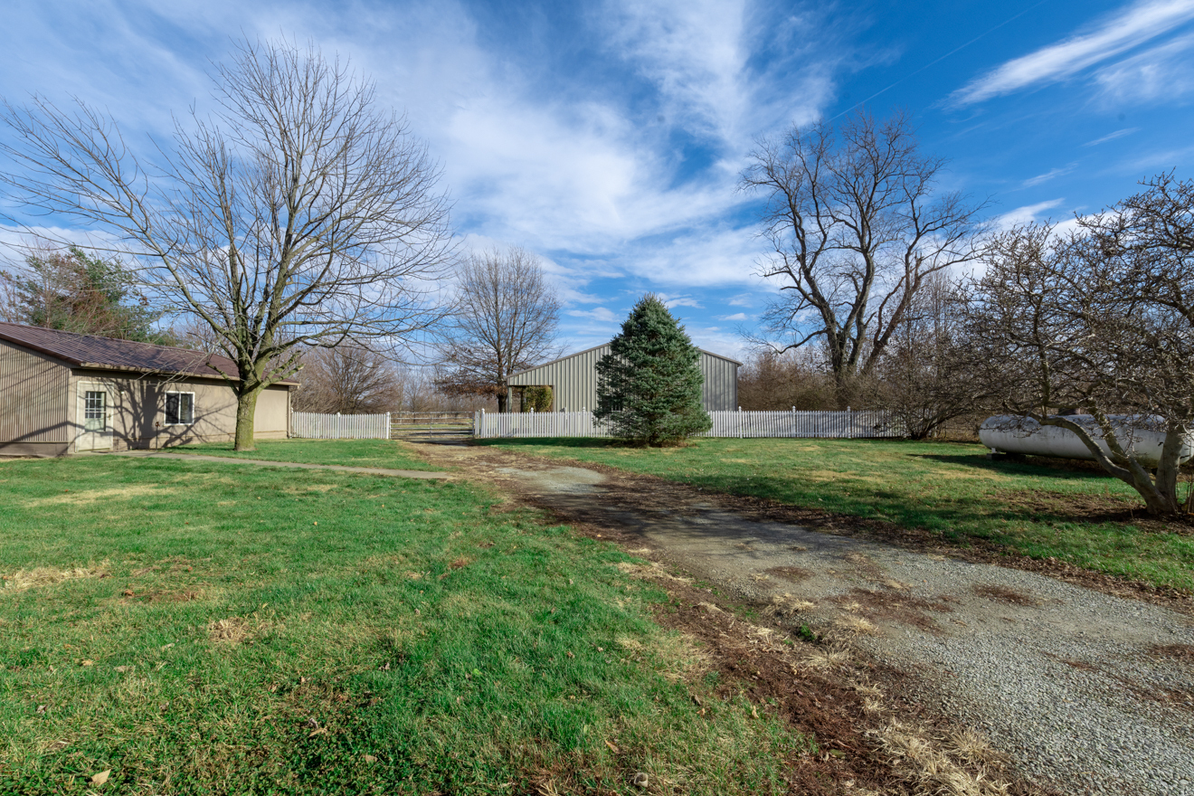 9694 Highway 9 Pendleton, IN 46064 - Photo 27 of 43