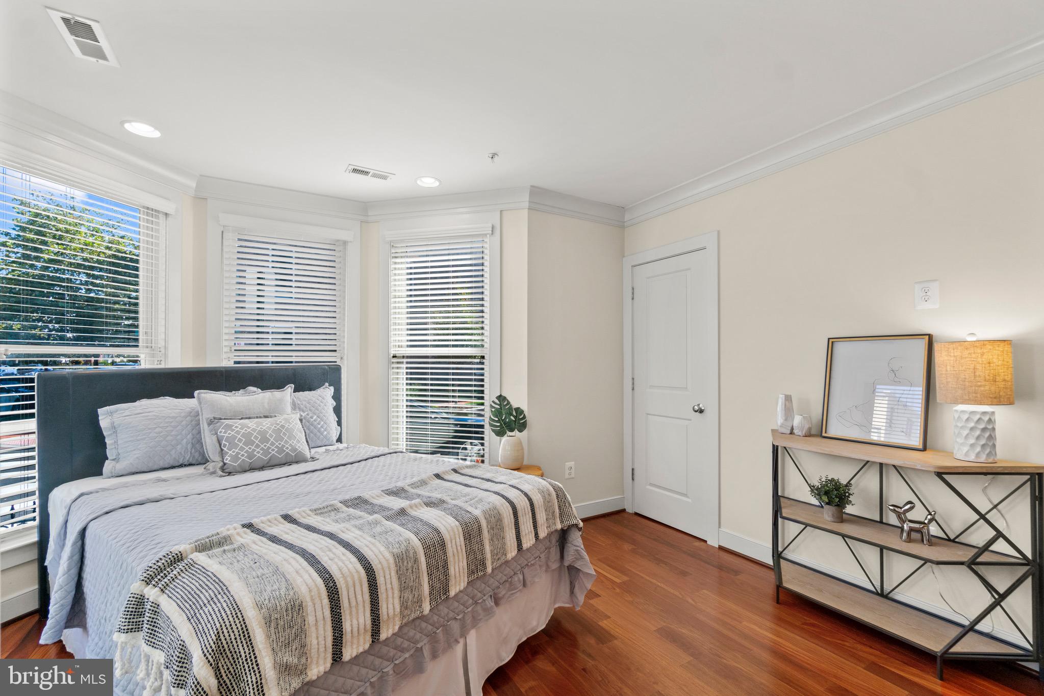 311 K Street Southeast Washington, DC 20003 - Photo 24 of 30