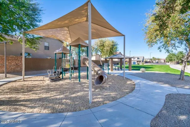 a house view with a outdoor space