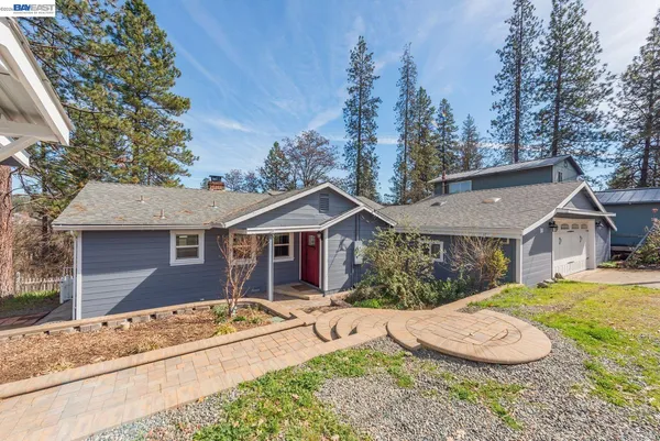 $399,000 | 30 Paulsen Street, Weaverville, CA 96093