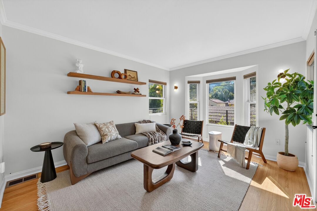 1515 Rendall Place Los Angeles, CA 90026 - Photo 1 of 46