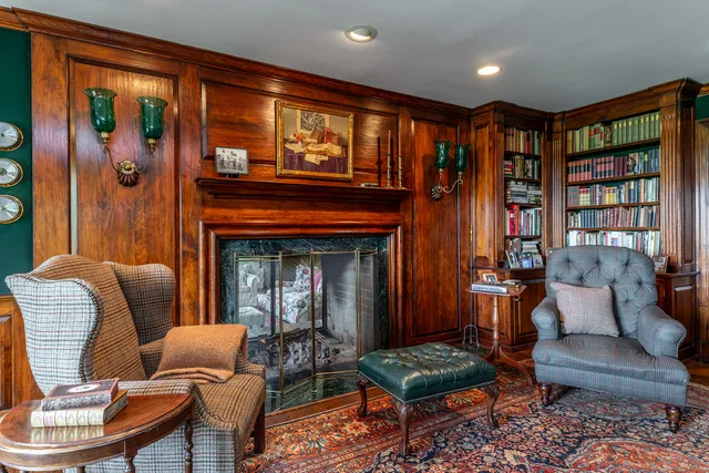 $3,995,000 | 8 Bayberry Hill, Roxbury, CT 06783