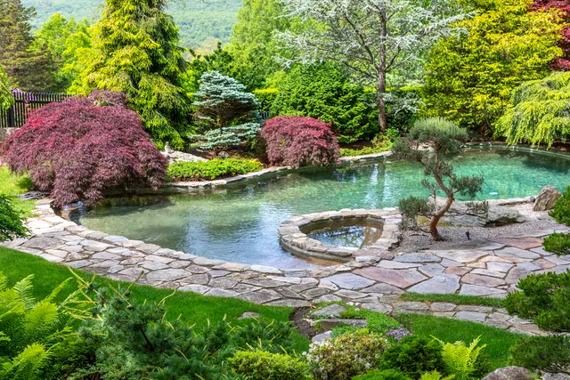 $3,995,000 | 8 Bayberry Hill, Roxbury, CT 06783