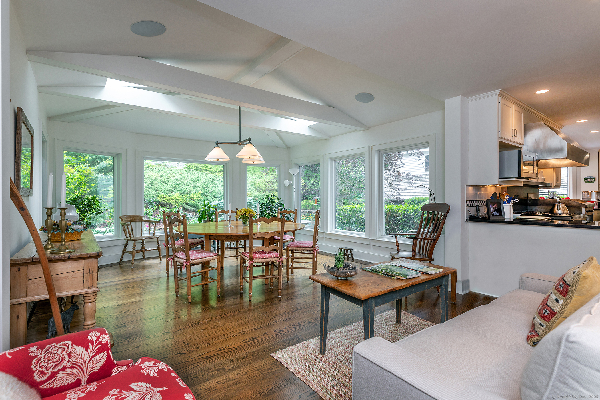 8 Bayberry Hill Roxbury, CT 06783 - Photo 7 of 35