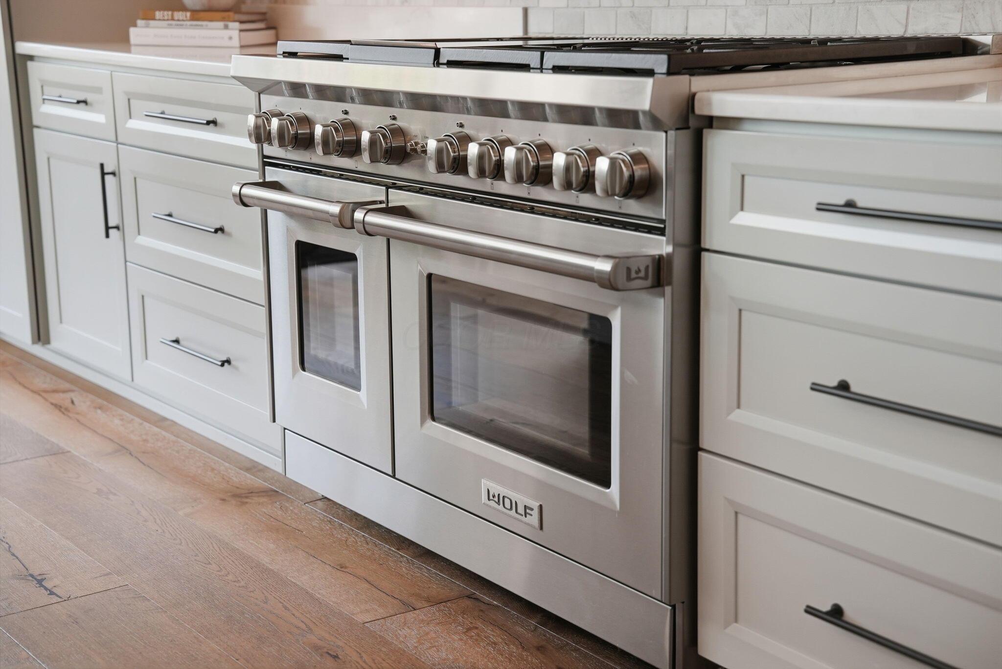 10122 Concord Road Dublin, OH 43017 - Photo 23 of 119 Gas Range with Dual Ovens
