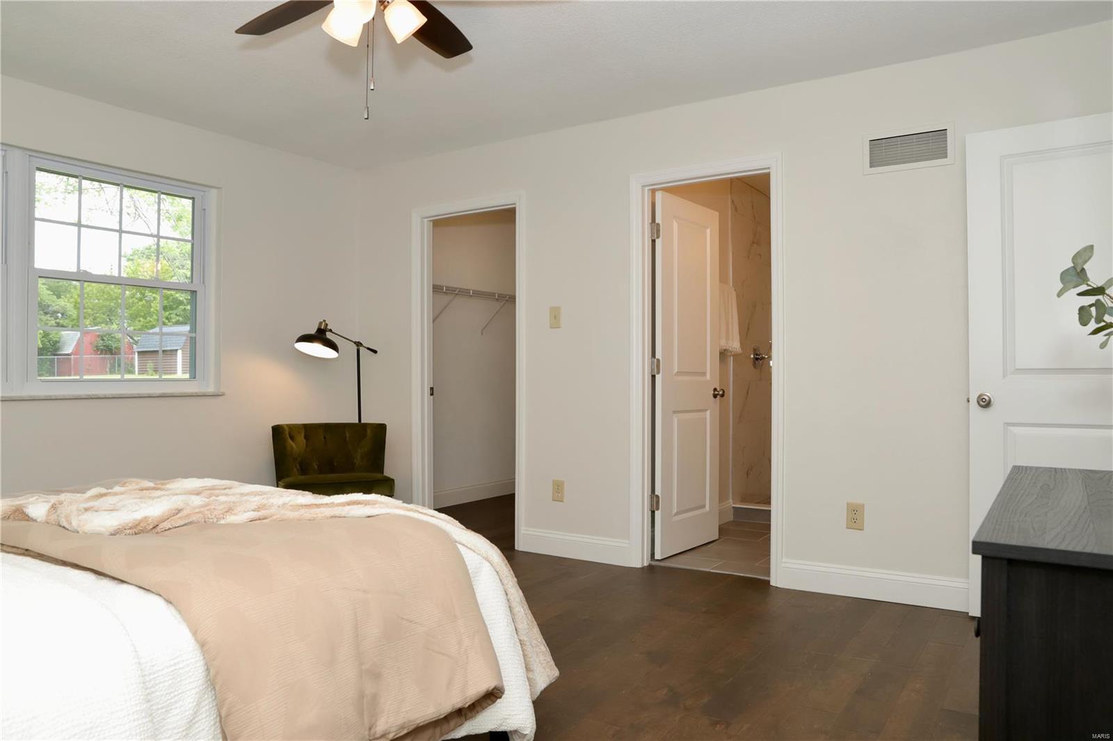 6841 Elmpoint Lane St. Louis, MO 63129 - Photo 14 of 39