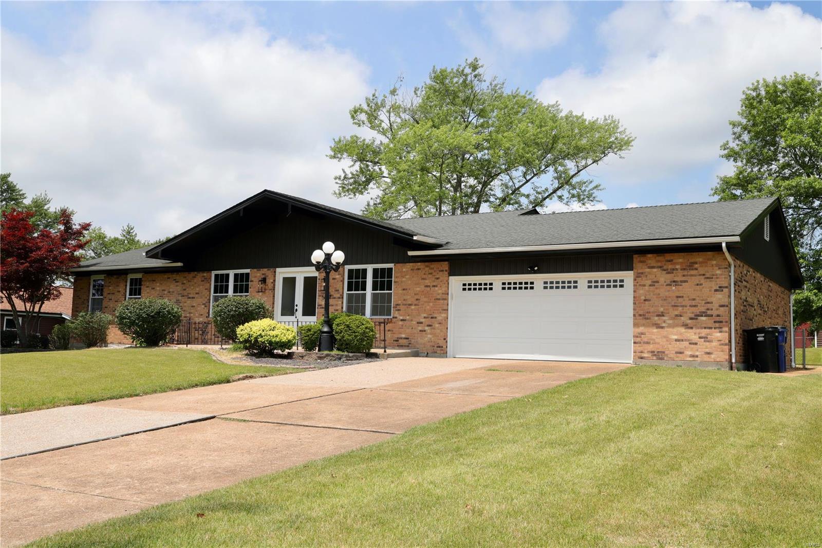 6841 Elmpoint Lane St. Louis, MO 63129 - Photo 39 of 39