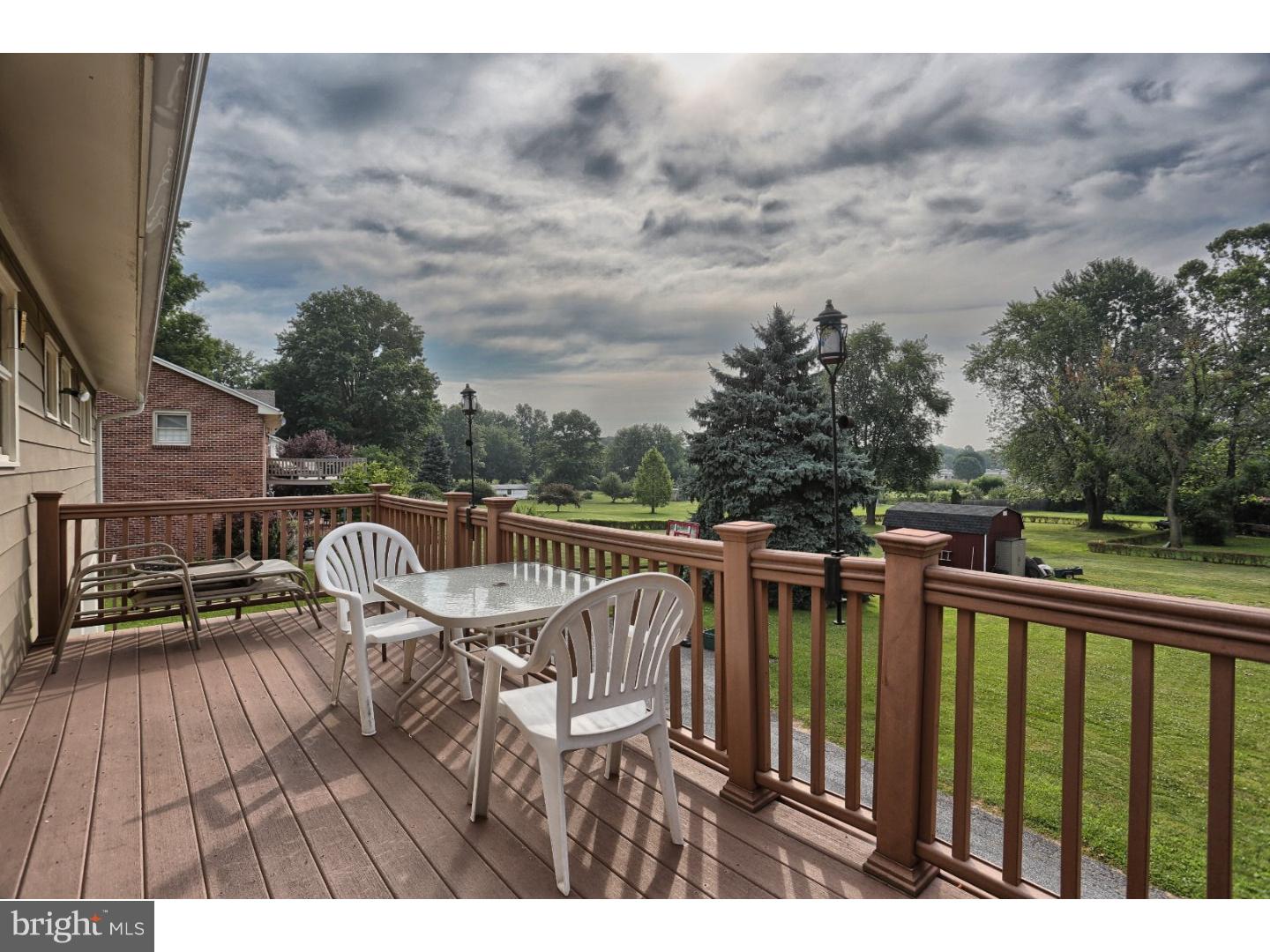 315 Hamaker Road Manheim, PA 17545 - Photo 11 of 25 Deck