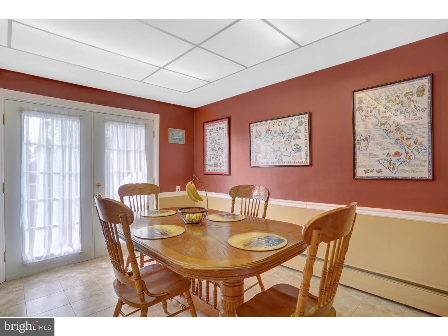 315 Hamaker Road Manheim, PA 17545 - Photo 9 of 25 Kitchen