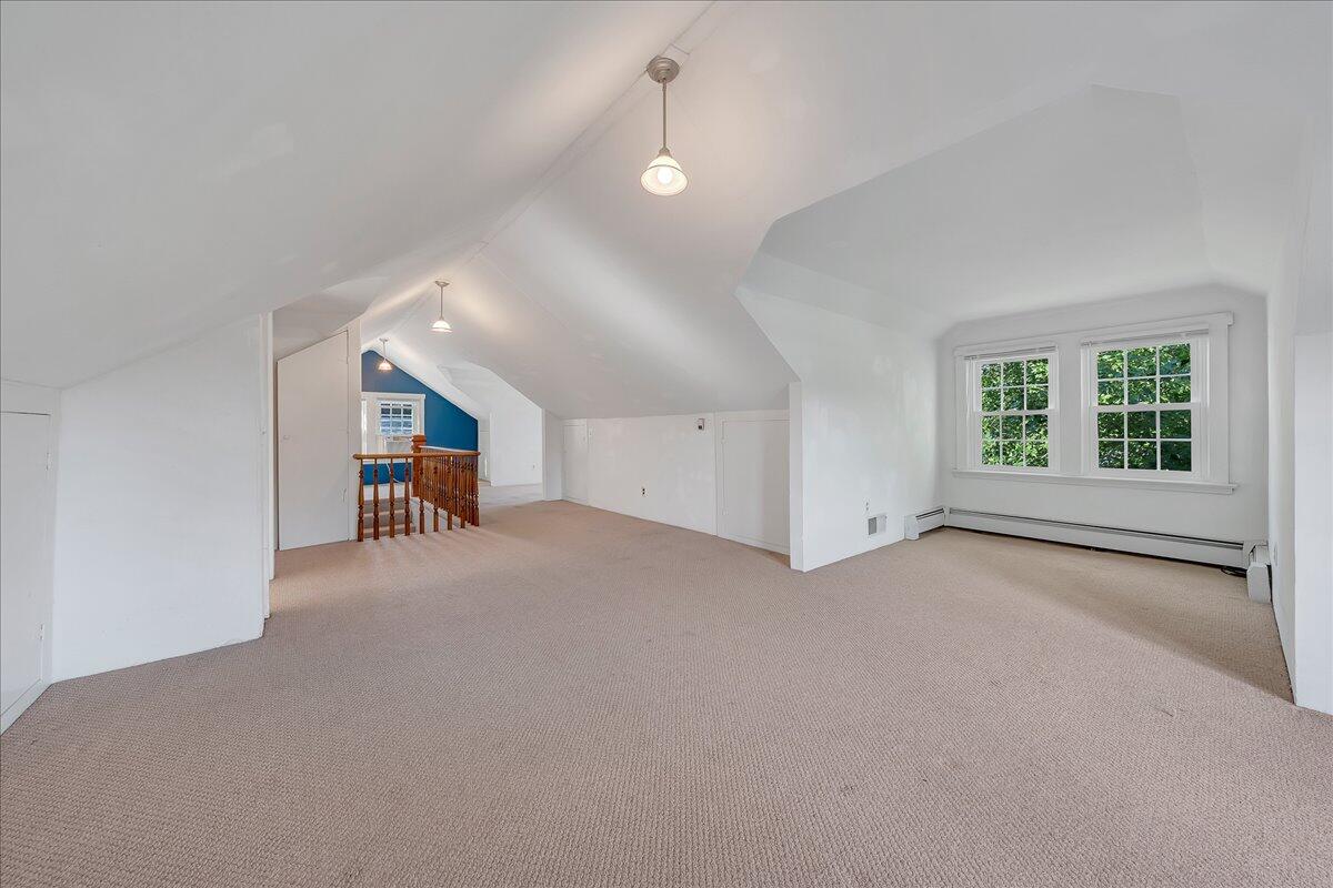 3214 Oakdale Road Southwest Roanoke, VA 24018 - Photo 19 of 27 19.Master Bedroom