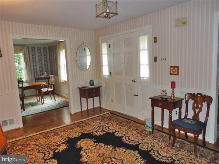 31 Middleton Road Moorestown, NJ 08057 - Photo 3 of 21