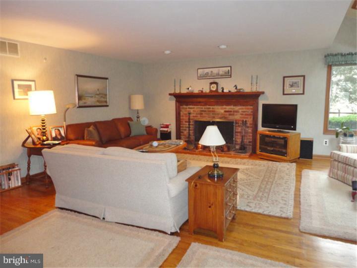 31 Middleton Road Moorestown, NJ 08057 - Photo 10 of 21