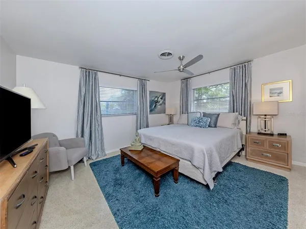 $395,000 | 1261 Lakeside Drive, Venice, FL 34293