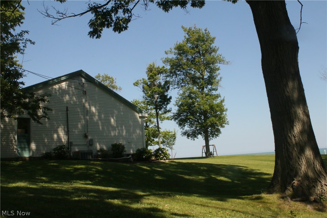 7183 Lake Road East Madison, OH 44057 - Photo 20 of 21 Gallery Image 20