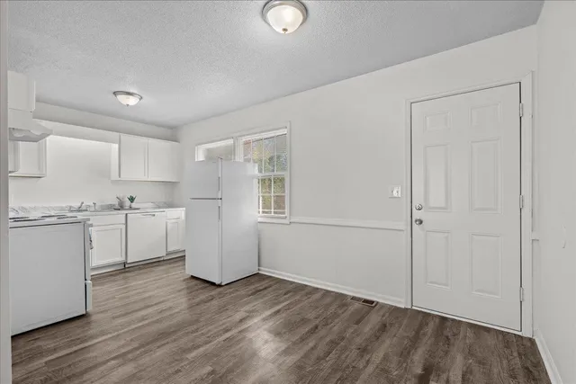 $179,900 | 423 Bethlehem Drive, Spartanburg, SC 29306