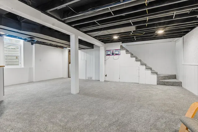 $449,900 | 1436 Banbury Avenue Northeast, Grand Rapids, MI 49505