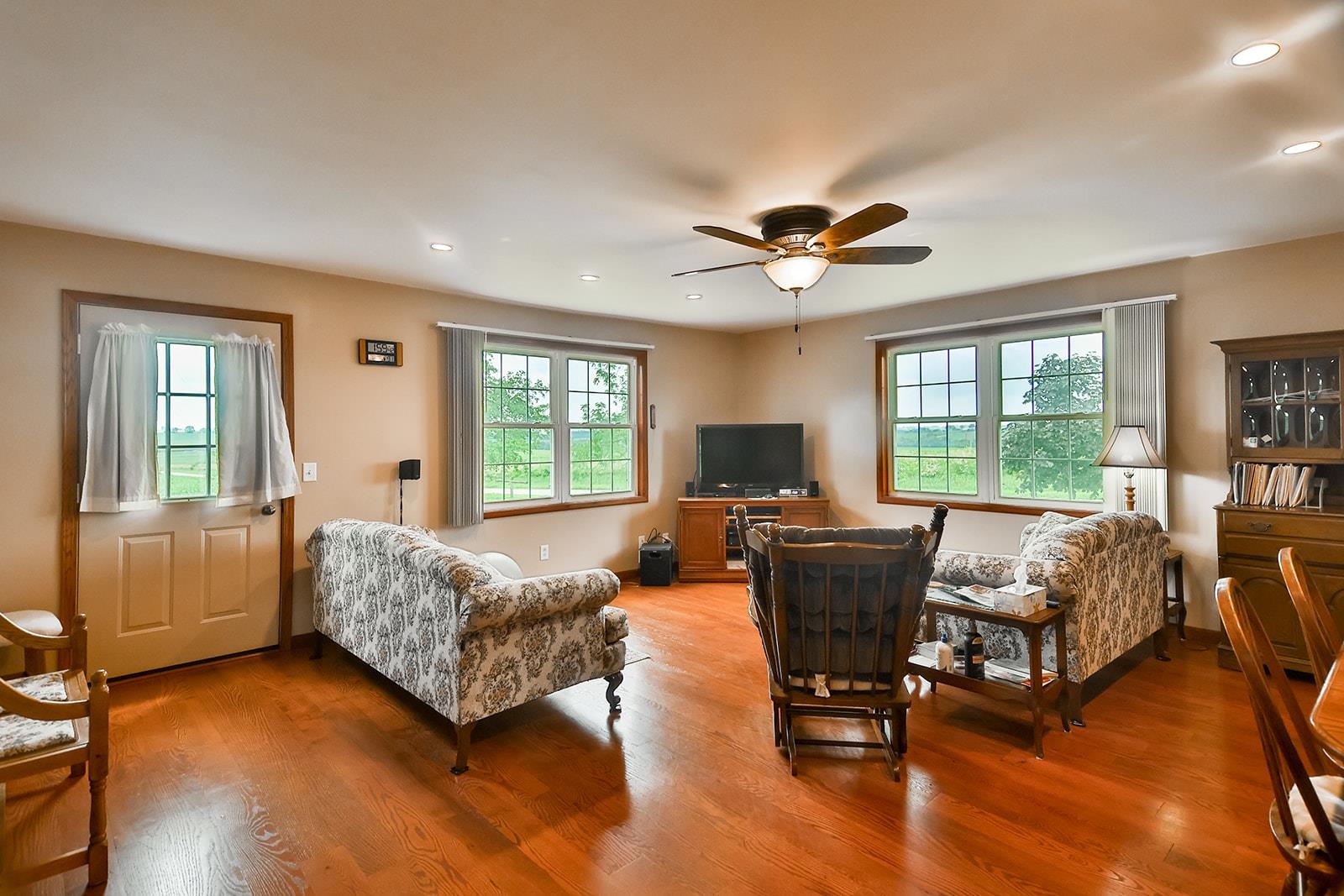 13151 North Pecatonica Road Durand, IL 61024 - Photo 16 of 53 Gallery Image 16
