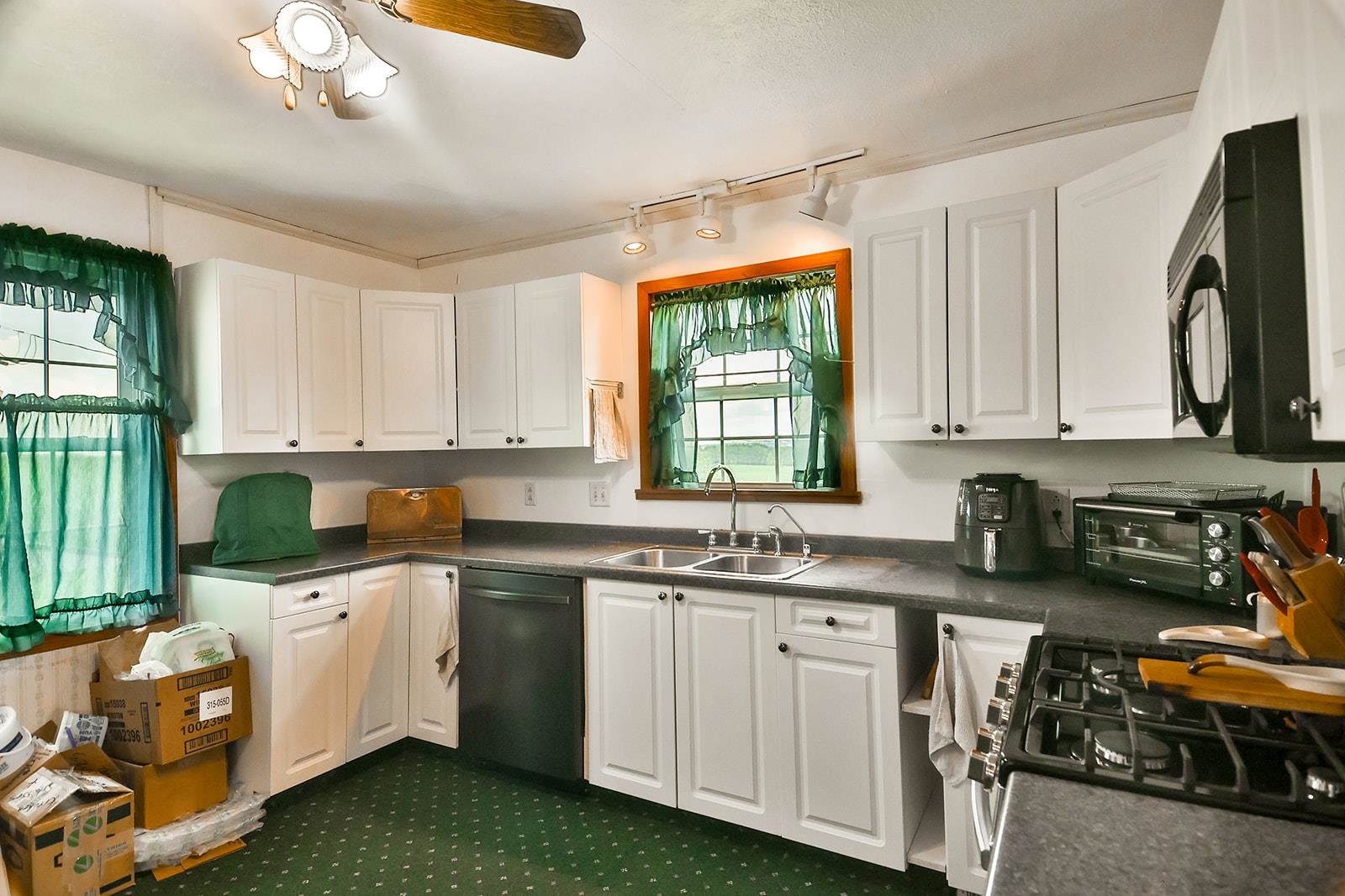13151 North Pecatonica Road Durand, IL 61024 - Photo 30 of 53 Gallery Image 30