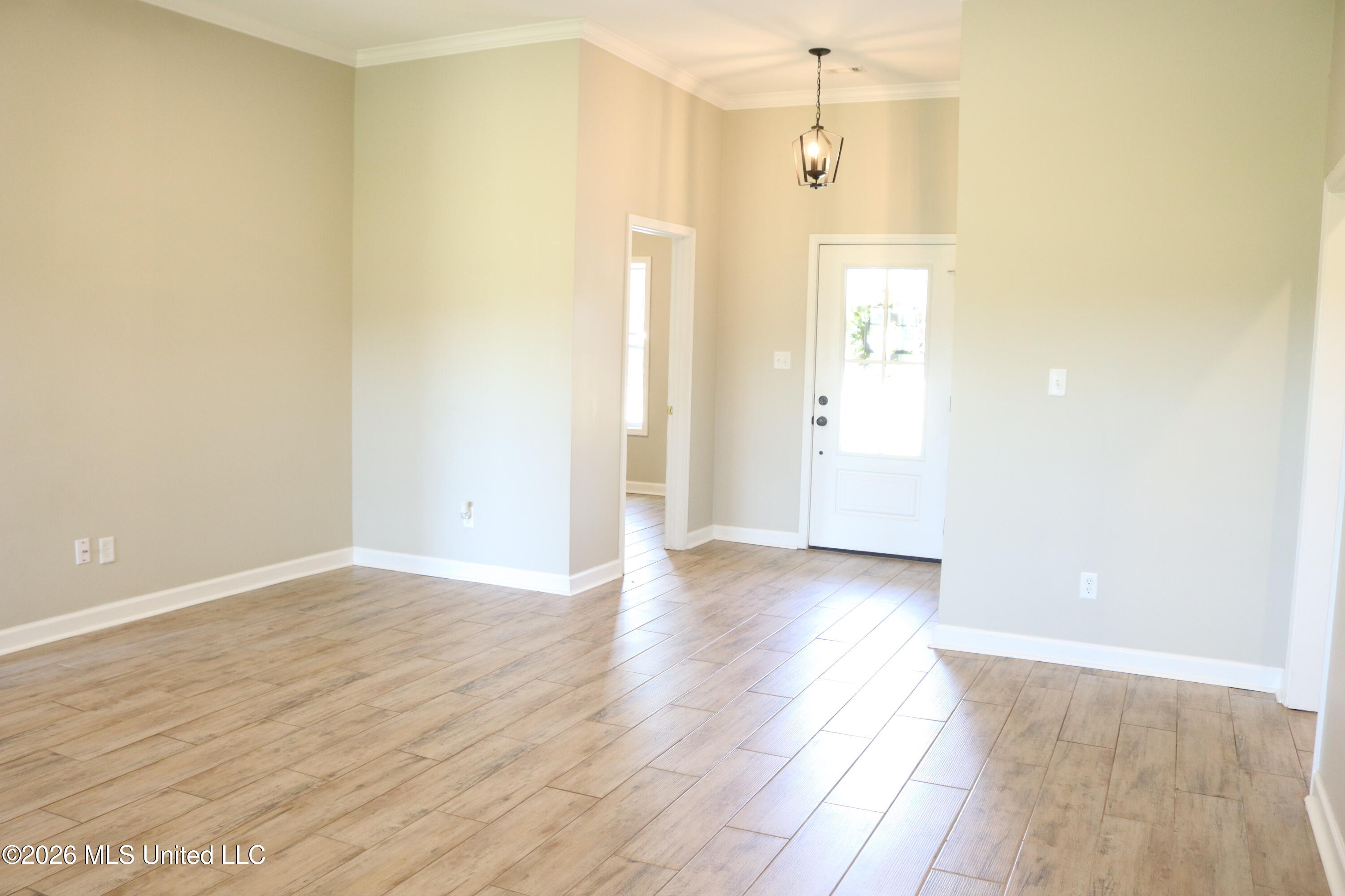 250 Liberty Loop Grenada, MS 38901 - Photo 17 of 43 Living Room
