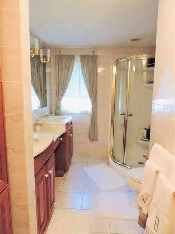 545 Wareham Road Plymouth, MA 02360 - Photo 13 of 29 Gallery Image 13