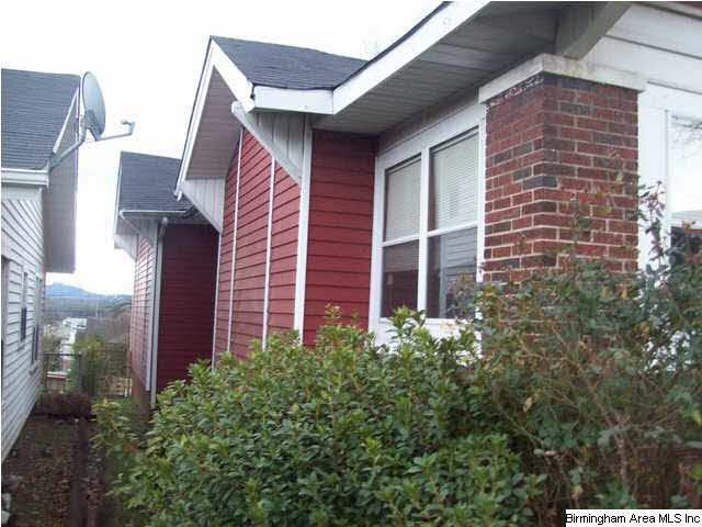 2113 31st Street Southwest Birmingham, AL 35208 - Photo 3 of 20