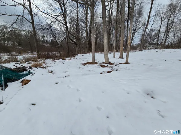 $370,000 | 95 Obtuse Road South, Brookfield, CT 06804