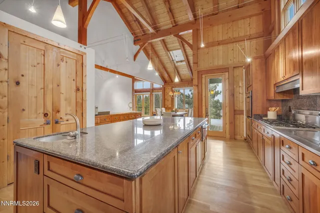 $8,500 | 54 Bennington Court, Reno, NV 89511