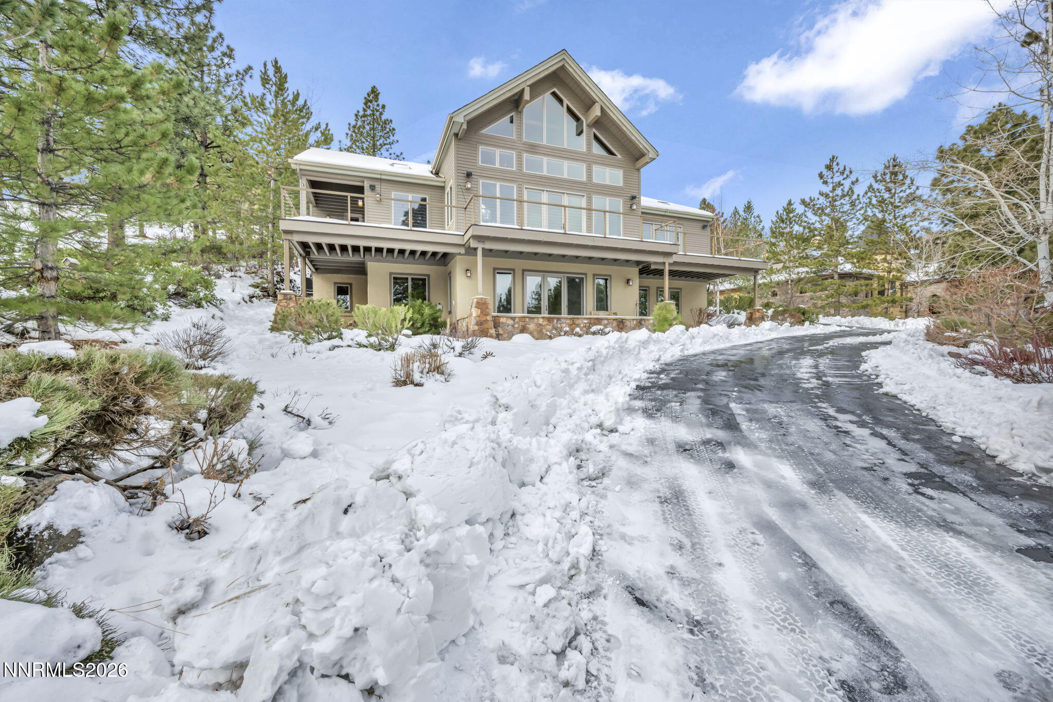 54 Bennington Court Reno, NV 89511 - Photo 3 of 202 3-web-or-mls-54-bennington-ct