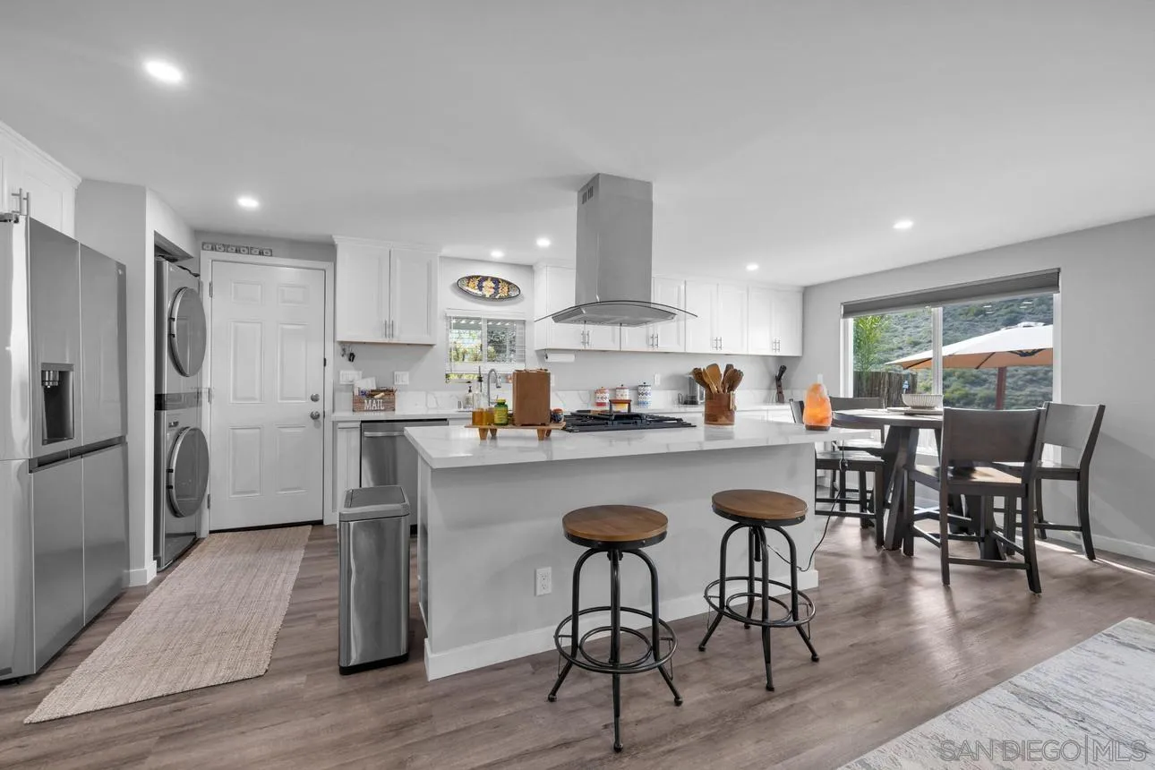 7467 Mission Gorge Road, Unit 302 Santee, CA 92071 - Photo 15 of 28 Gallery Image 15