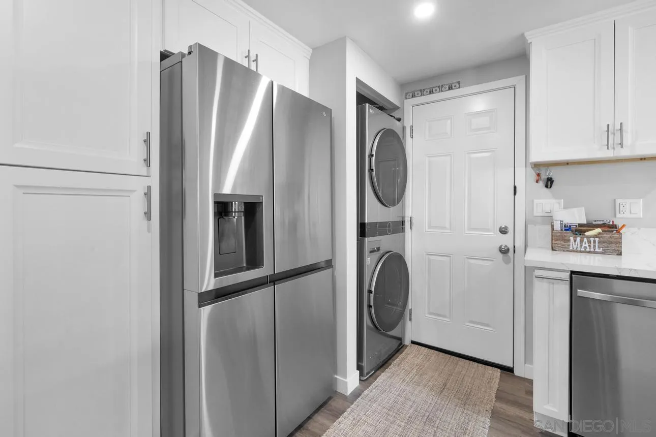 7467 Mission Gorge Road, Unit 302 Santee, CA 92071 - Photo 16 of 28 Gallery Image 16