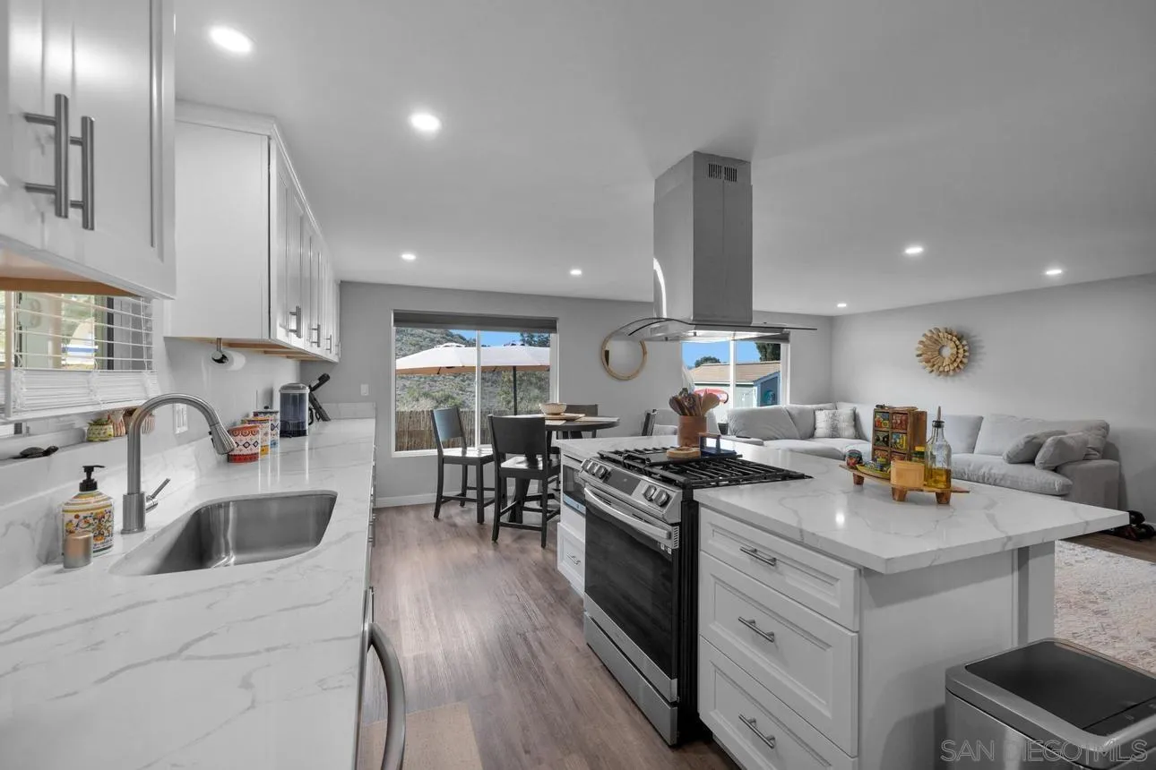 7467 Mission Gorge Road, Unit 302 Santee, CA 92071 - Photo 18 of 28 Gallery Image 18