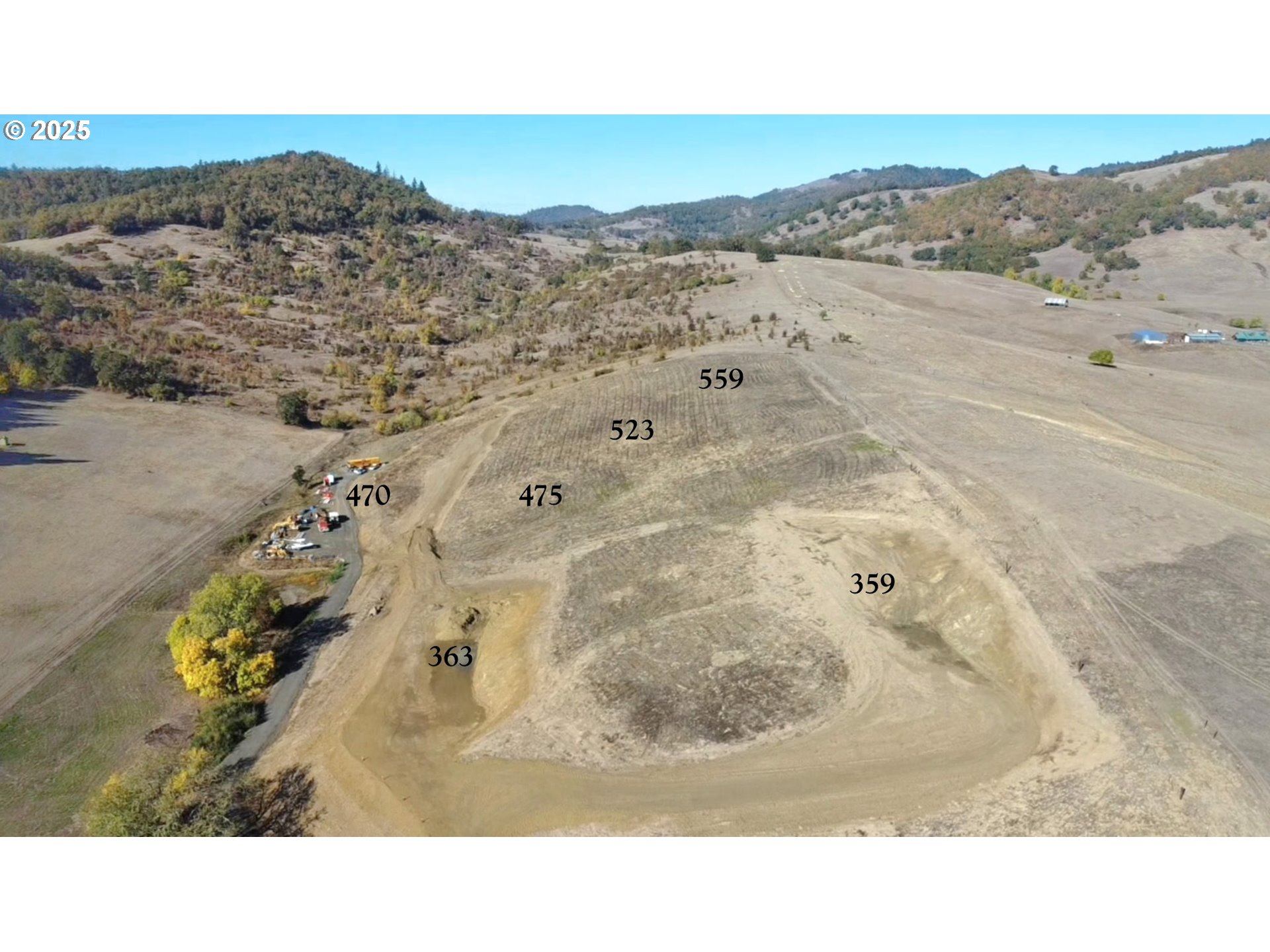 359 Ladybug Lane Roseburg, OR 97470 - Photo 8 of 13 a black and white photo of a beach