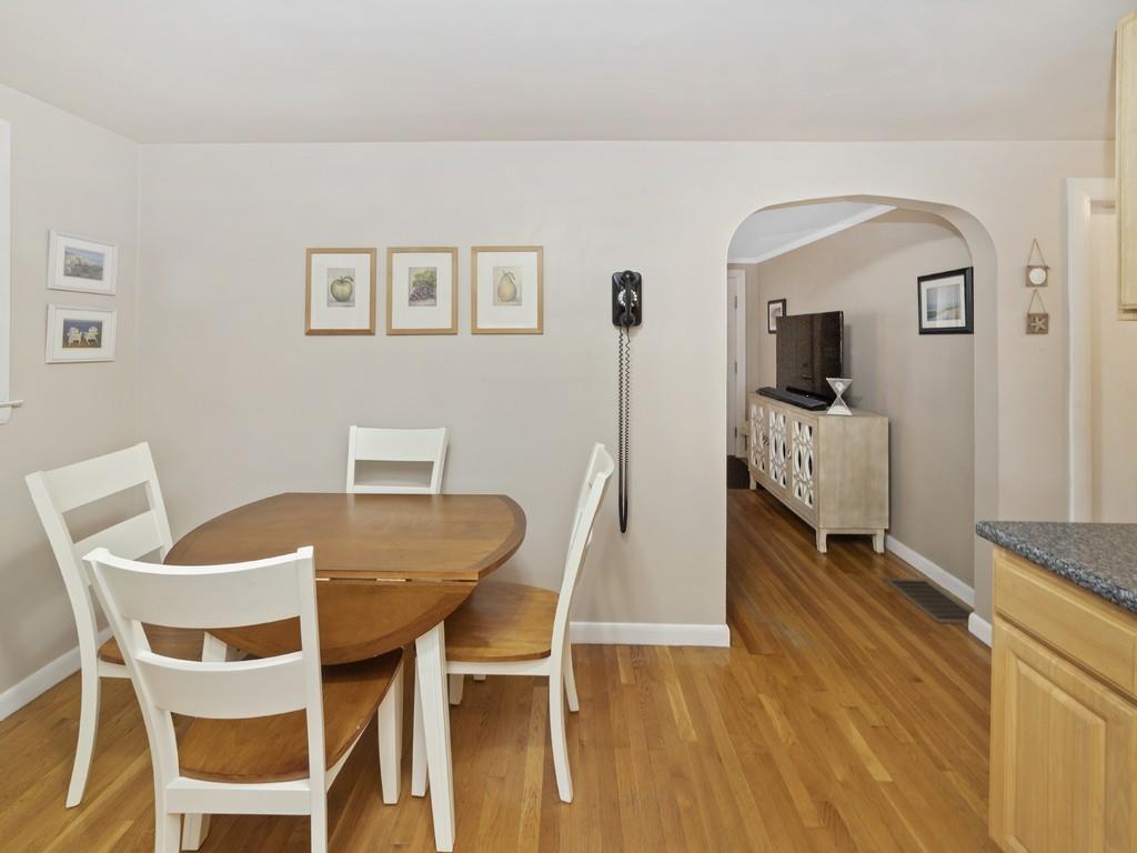 647 Trapelo Road Waltham, MA 02452 - Photo 12 of 35 Gallery Image 12