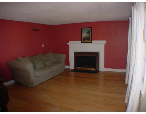 123 Whitman Road Waltham, MA 02453 - Photo 3 of 9 Gallery Image 3