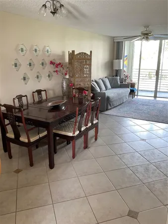 $299,999 | 2731 Northeast 14th Street Causeway, Unit 307, Pompano Beach, FL 33062