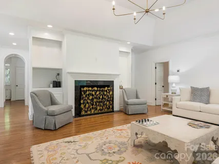$2,290,000 | 2738 Beverwyck Road, Charlotte, NC 28211