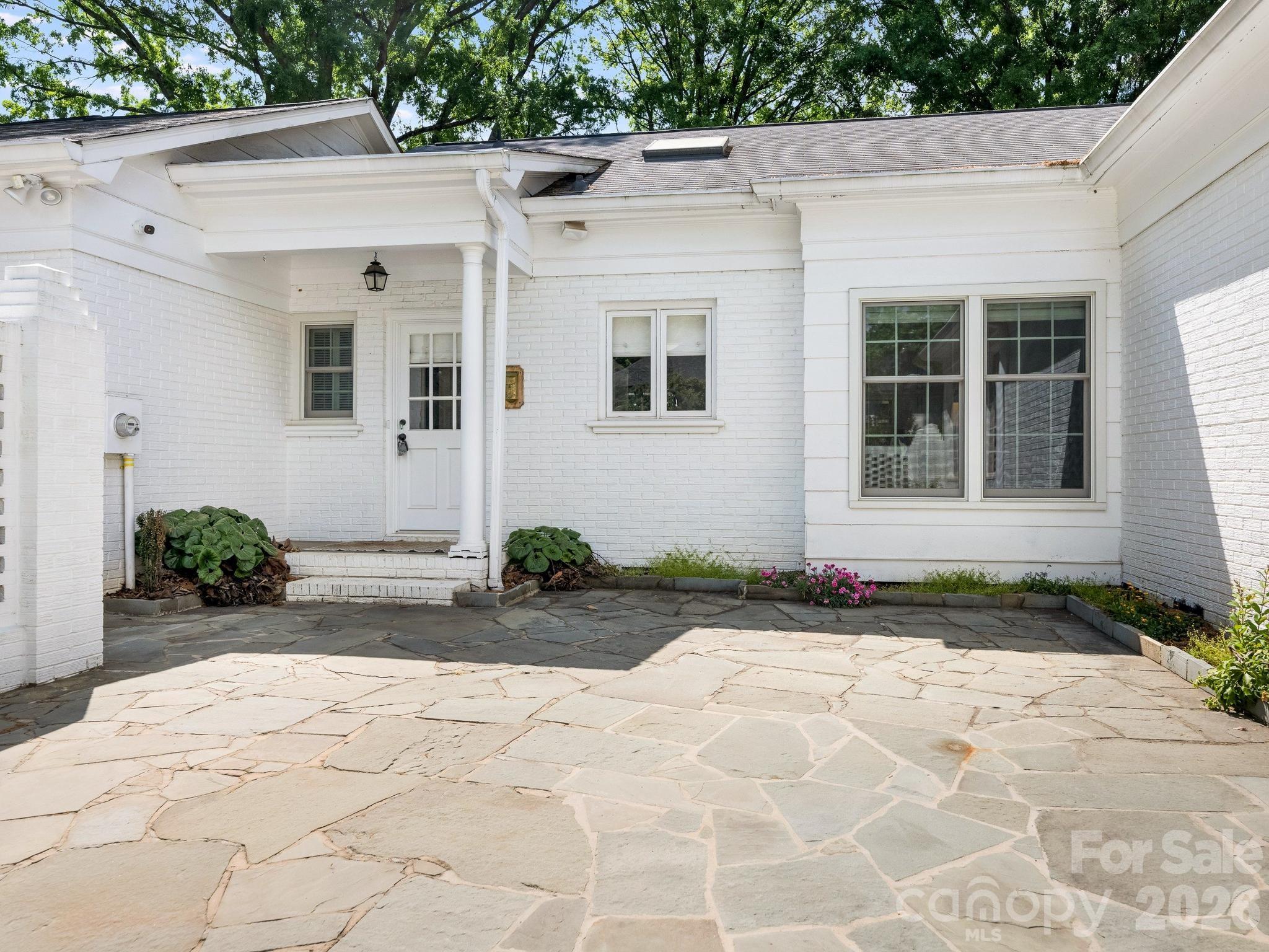 2738 Beverwyck Road Charlotte, NC 28211 - Photo 27 of 32