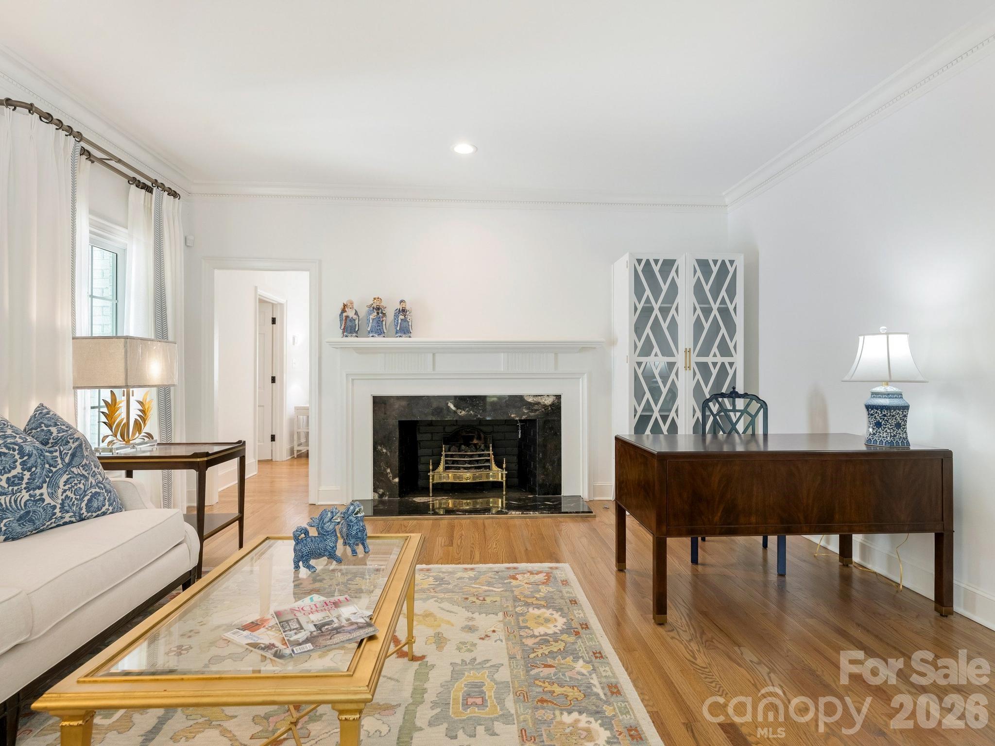 2738 Beverwyck Road Charlotte, NC 28211 - Photo 5 of 32