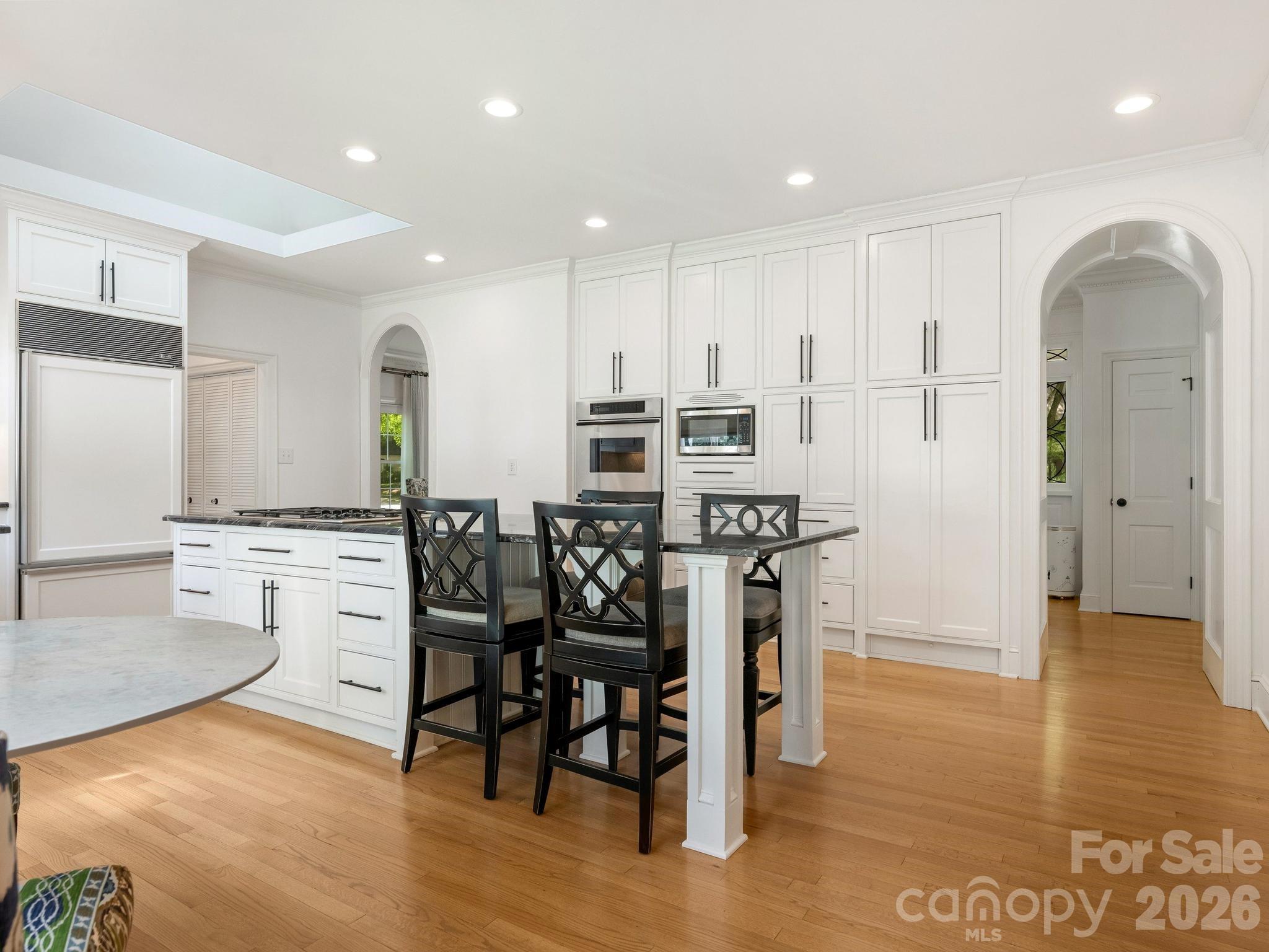 2738 Beverwyck Road Charlotte, NC 28211 - Photo 7 of 32