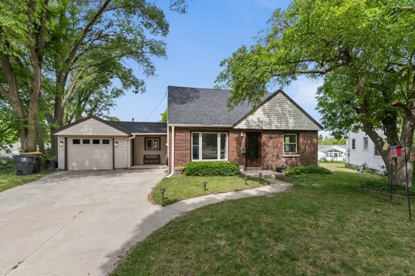 $345,000 | 10924 West Marion Street, Wauwatosa, WI 53222