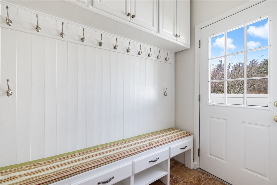 185 New Meadow Road Barrington, RI 02806 - Photo 21 of 38 Gallery Image 21