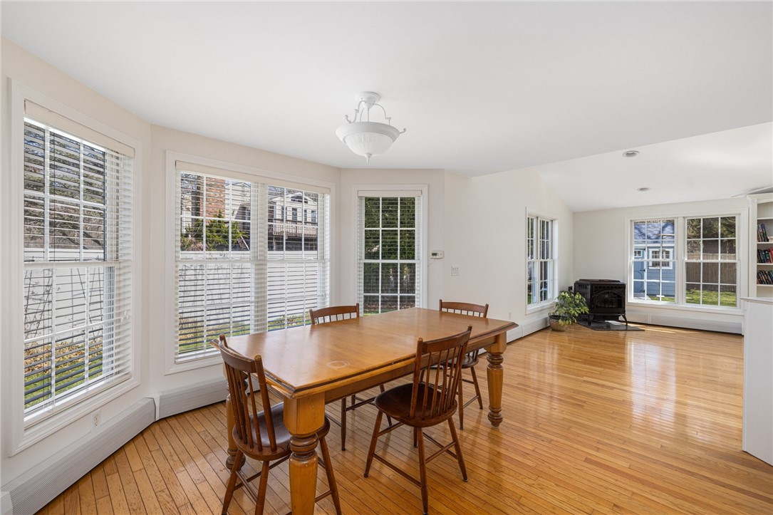 185 New Meadow Road Barrington, RI 02806 - Photo 5 of 38 Gallery Image 5