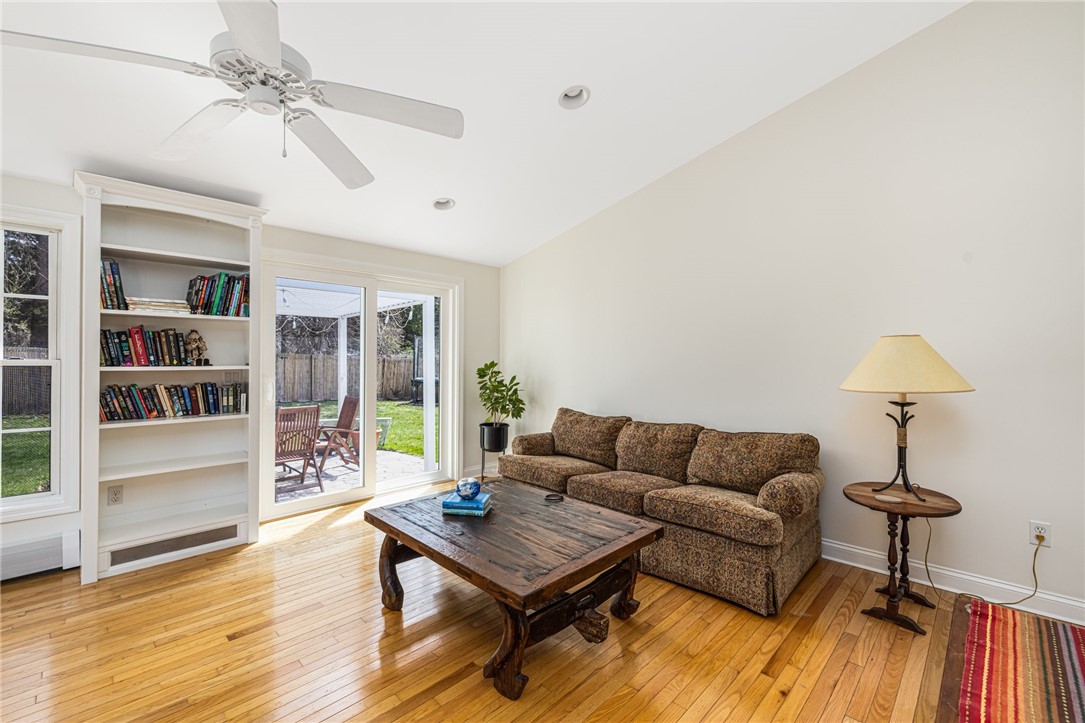 185 New Meadow Road Barrington, RI 02806 - Photo 9 of 38 Gallery Image 9