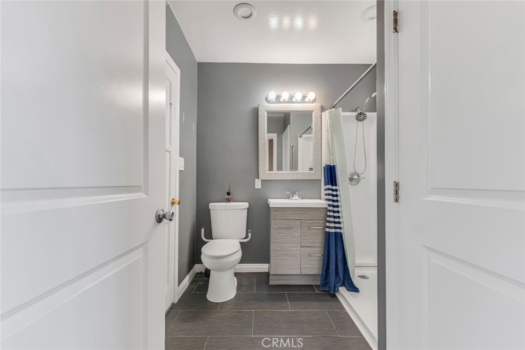 2314 West Raymond Street Compton, CA 90220 - Photo 13 of 20