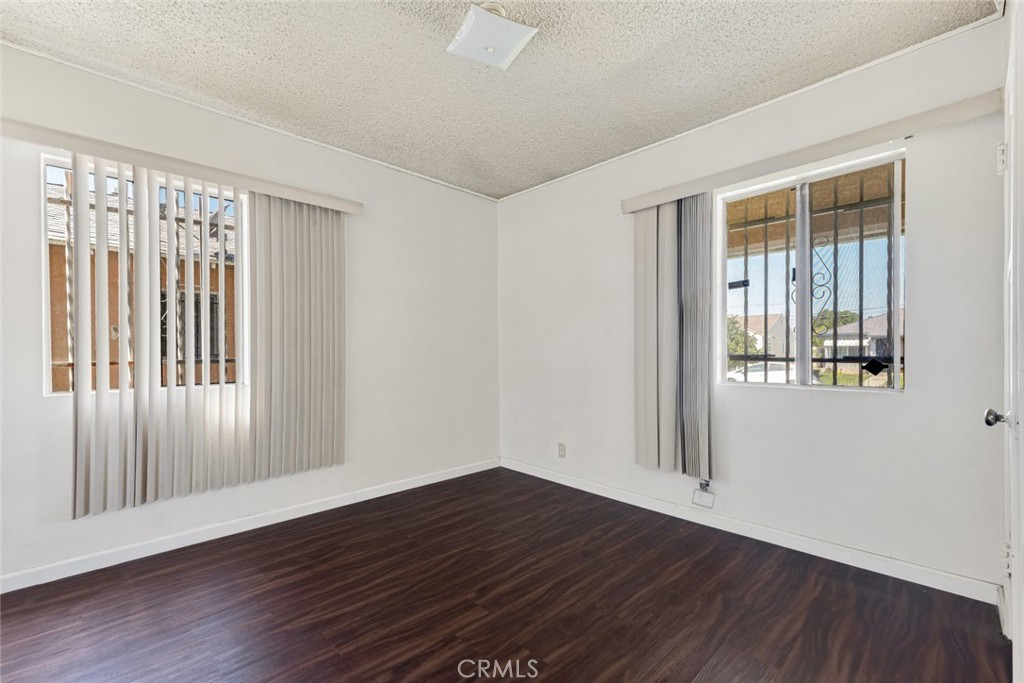 2314 West Raymond Street Compton, CA 90220 - Photo 14 of 20