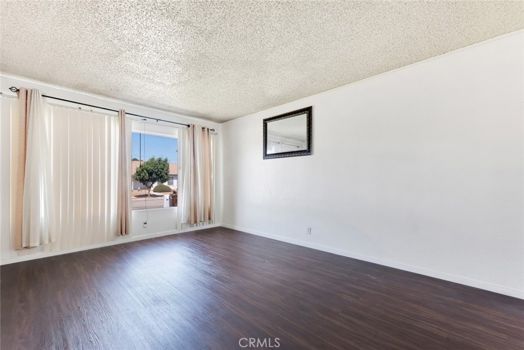 2314 West Raymond Street Compton, CA 90220 - Photo 2 of 20