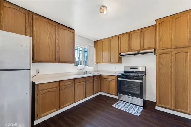 $560,000 | 2314 West Raymond Street, Compton, CA 90220